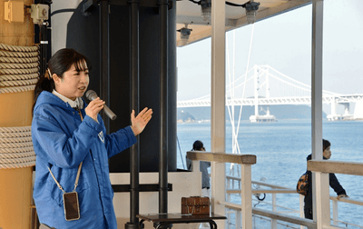鳴門海峡の遊覧船で唯一！船上ガイドが全便常駐！