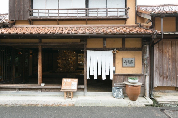 島根県大田市の群言堂本店