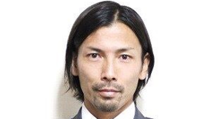 鈴木隆行氏