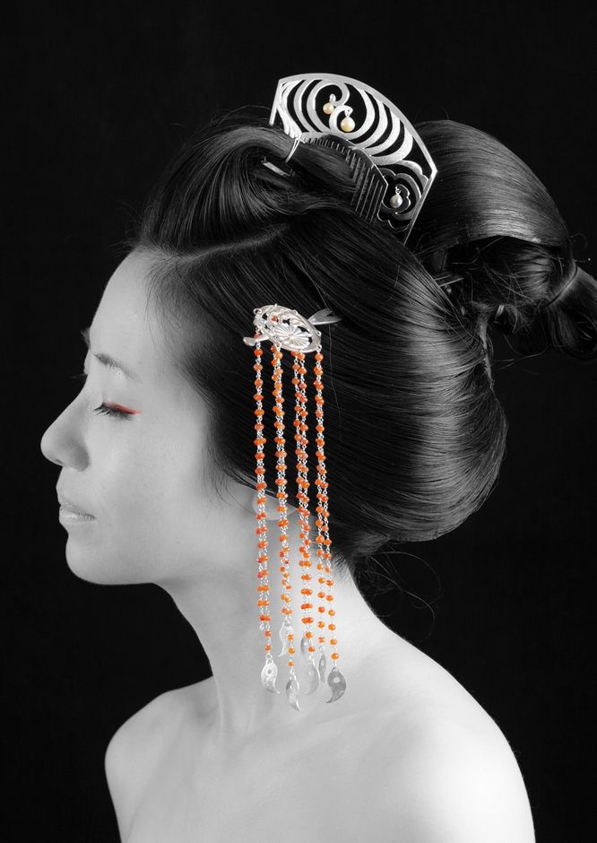 2018年 受賞作品 三貴神