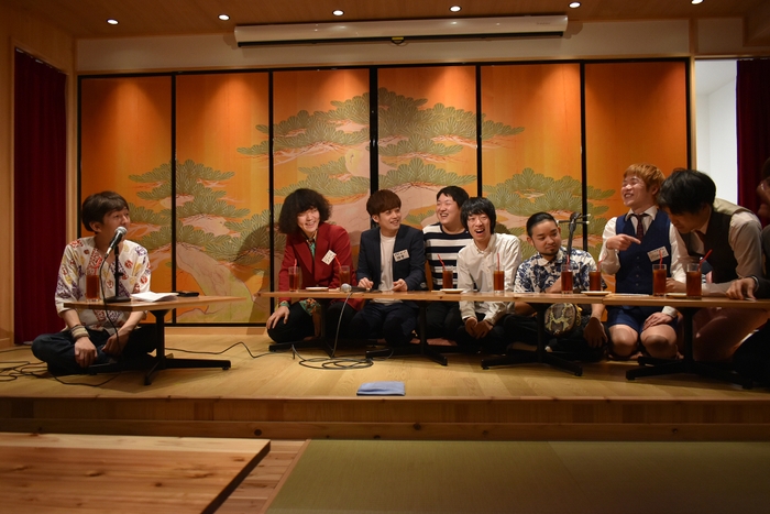 こほりのまかない風景/芸人全員で今日の反省会