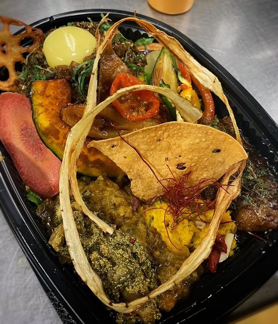 テイクアウトでも美味しさと楽しさの両立を考えてます