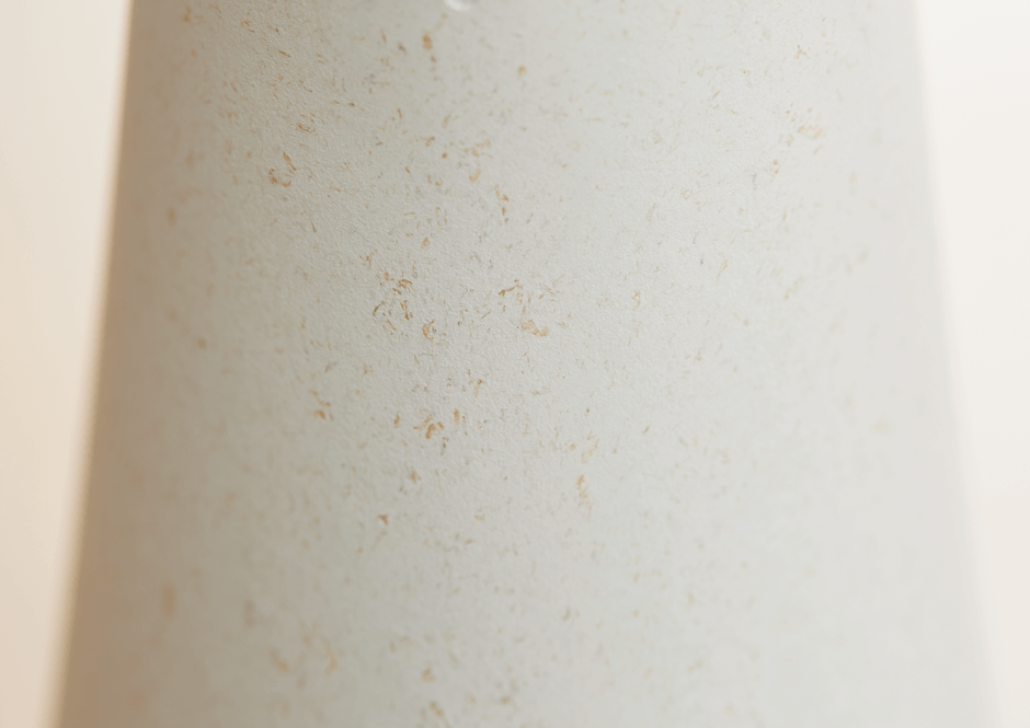 バイオマス原材料(木繊維)使用