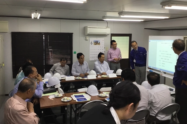 双葉三共のリサイクル技術をベトナム政府幹部が視察