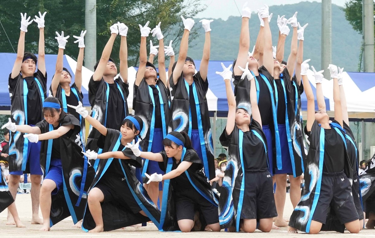 近畿大学附属広島高等学校・中学校福山校が体育祭を開催 熱中症対策として、初めて外部の屋内施設で実施 | NEWSCAST