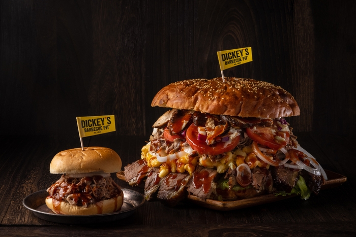 ディッキーズジャイアントバーガー16,500円(税込)(要予約)＜代々木店限定メニュー＞