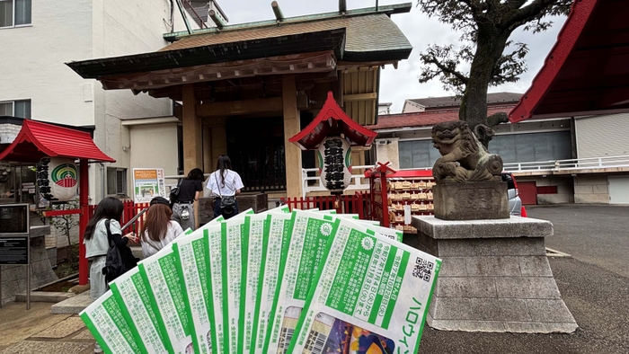 皆中稲地神社へのハロウィンジャンボ宝くじ当せん祈願