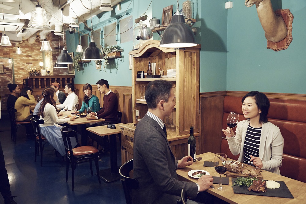 Go To Eatキャンペーンが後押しか　「少人数での外食はしてもいい」が増加