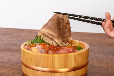 若狭牛濱丼 1