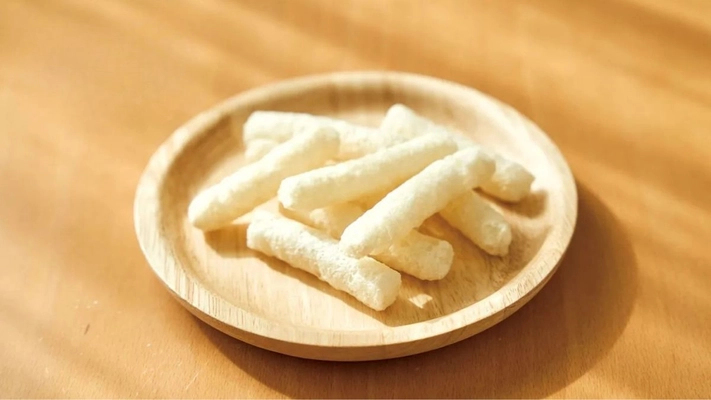 5秒に1個売れている*ベビーせんべいに待望の新味登場　 子どもに不足しがちな鉄やカルシウムを補う 【くちどけおこめぼーひじきのり・しらすおかか】を 11月上旬より発売