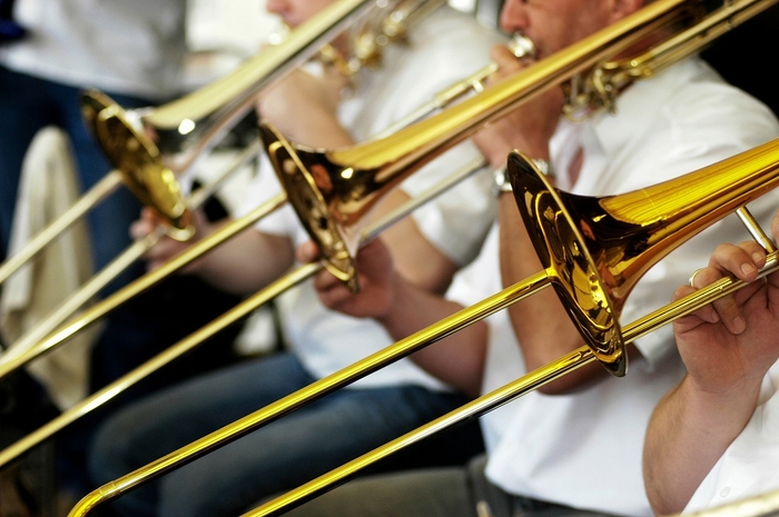 中学生の吹奏楽部の活躍風景(1)