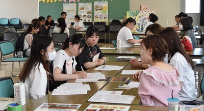近畿大学九州短期大学で自治体主催「合同就職説明会」を開催　地域の保育人材確保と学生の進路選択を支援