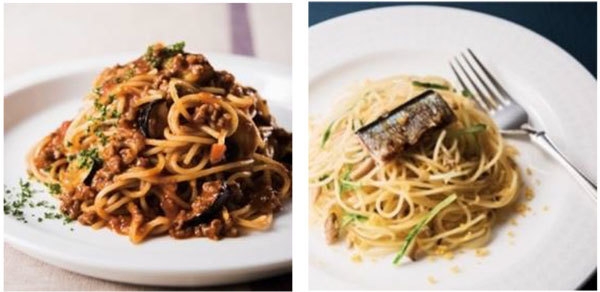 (左)秋茄子とマッシュルームのパスタ ボロネーゼ(昼のみ) (右)秋刀魚と水菜のパスタ 松茸の香り(夜のみ)