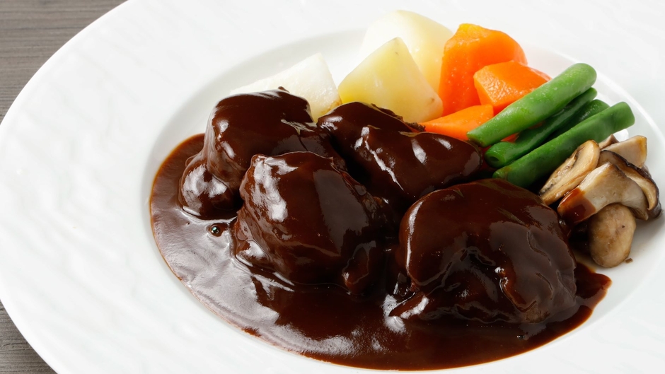 牛ホホ肉のシチュー