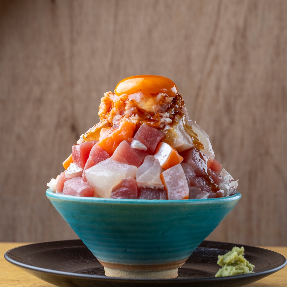 炙りてっぺん丼 2,838円(税込)
