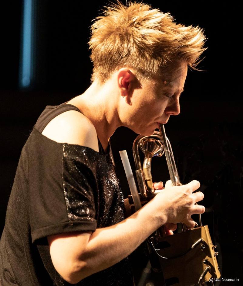 リズ・アルビー