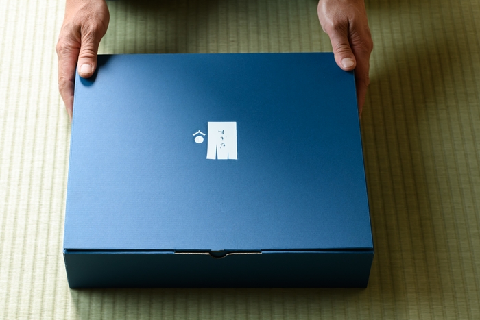 ギフトボックス入りで、ご卒業・進級・進学などの贈答にも