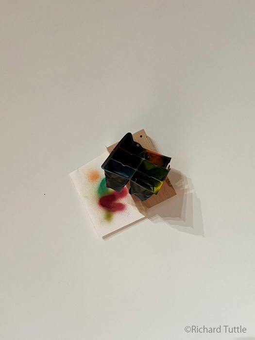 リチャード・タトル 「San, Shi, Go」(小山登美夫ギャラリー京橋)(C)Richard Tuttle