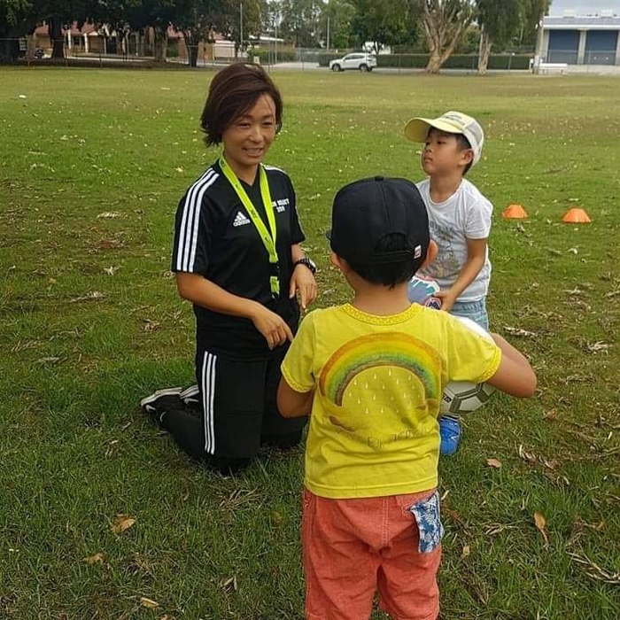 花田 亜衣子氏