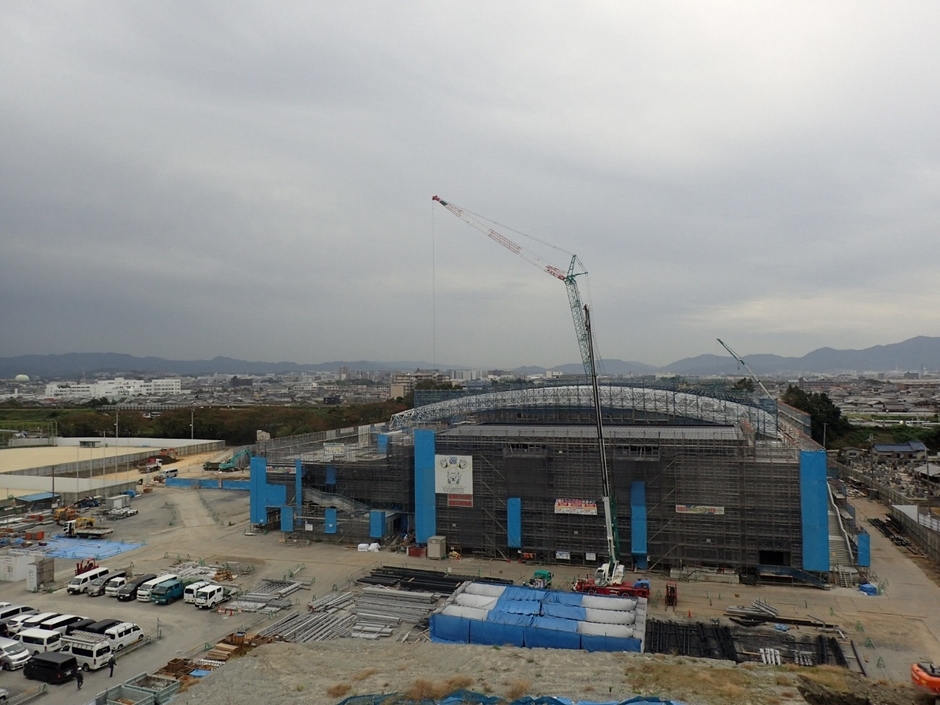 現在建設中のアリーナの様子