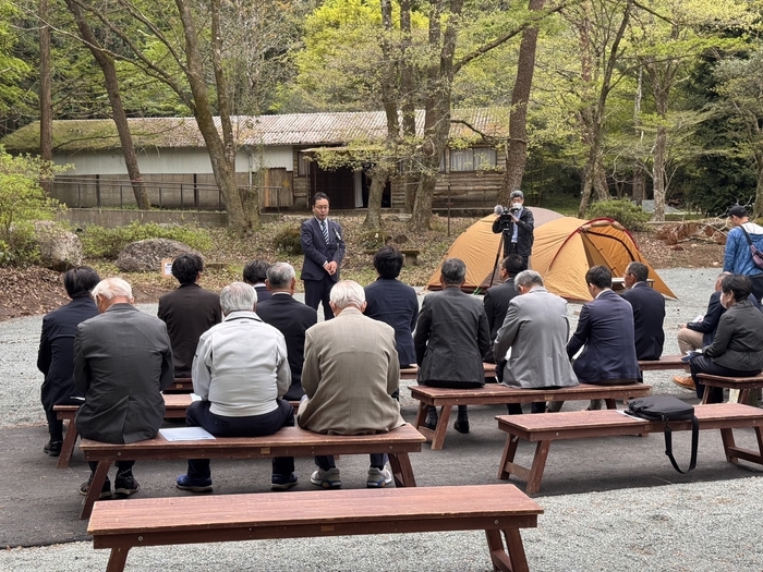 オープニング式典の様子