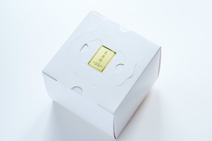 生クリームデコレーションケーキ外箱