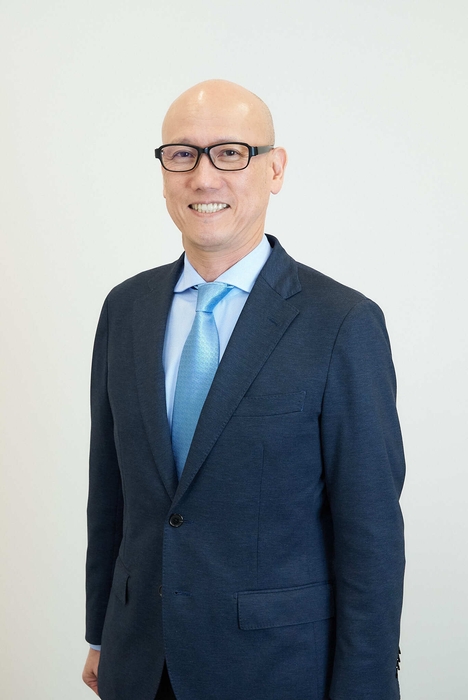 株式会社レックスアドバイザーズ 代表取締役 岡村 康男