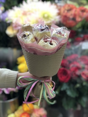 花束クレープ