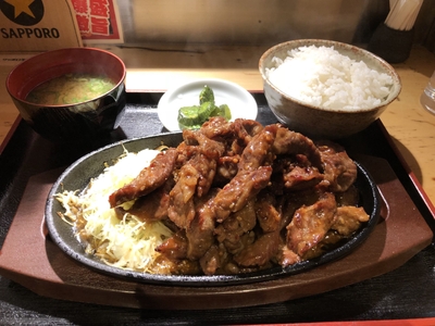 ランチ:牛中落ち焼肉定食 1ポンド