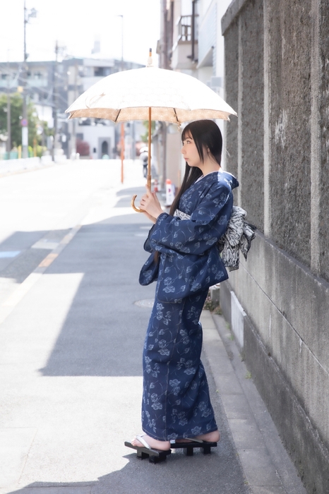 ロングヘア女性モデル-6