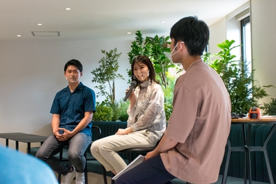 第1回イベント風景 新卒社員が語る「学生と社会人とのギャップ」
