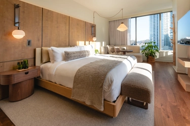 シアトル中心に位置するサステナブルな癒しの空間 「1 Hotel Seattle」が予約受付を開始