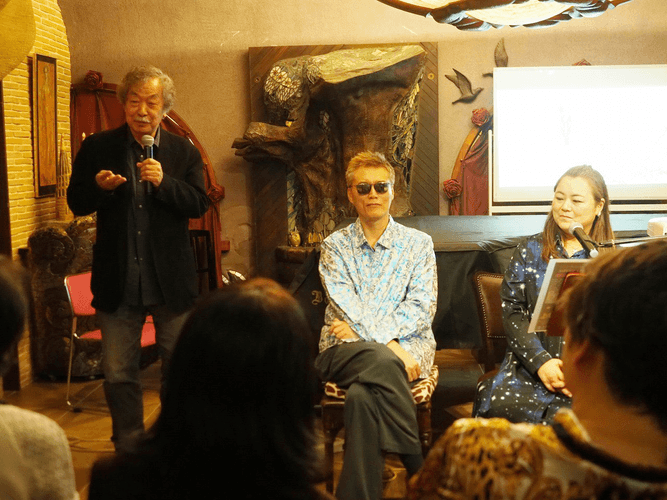 左から藤倉親宏、GOD、SIZUKU