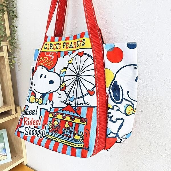 スヌーピーの楽しそうなトートバッグ集
