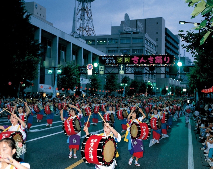 盛岡さんさ踊り