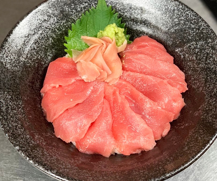 赤身丼