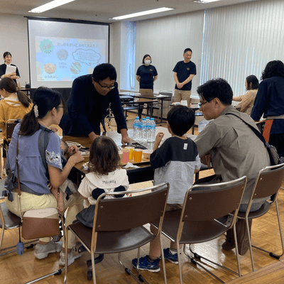 だしの説明の様子
