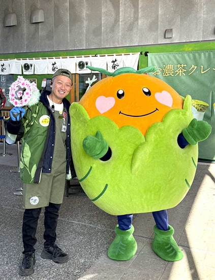 駅長とさかべっち