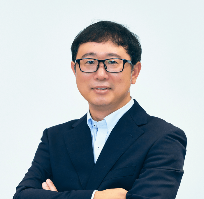 インタツアー代表 作馬 誠大