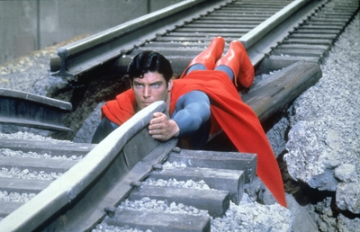 TM & (C) DC Comics (C) 1978 Warner Bros. Entertainment Inc. All rights reserved WORLD WIDE DISTRIBUTION & COPYRIGHT (C) FILM EXPORT A.G. MCMLXXVIII