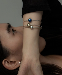 ジュエリーブランドLAMBDA(ラムダ)から 今を生き抜くしなやかな現代の人々の姿に重ねた NEW COLLECTIONを発売