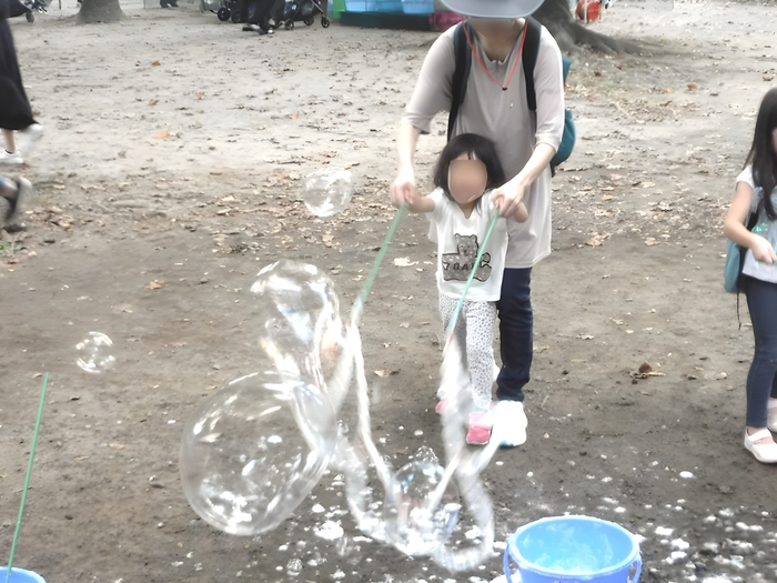 シャボン玉いっぱい（昨年の様子）