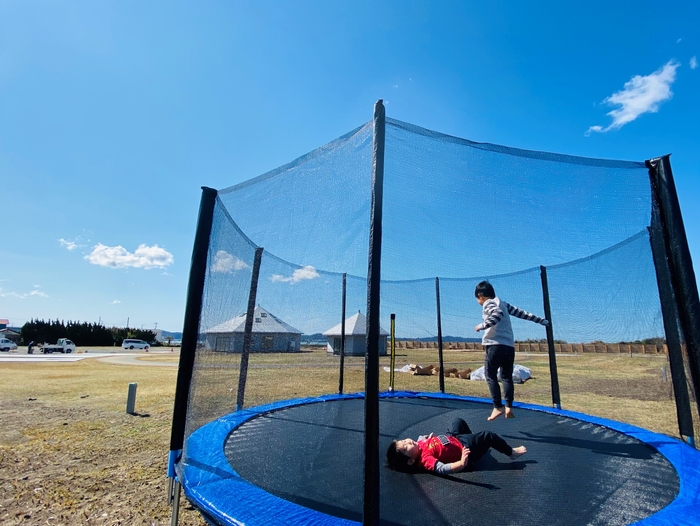 大人気の大型トランポリン!