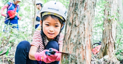 【親子で楽しく #SDGs 】東京の森で木を切ってオリジナル丸太イスを作ろう！