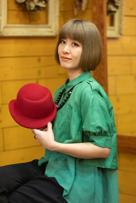奥村愛子アーティスト写真