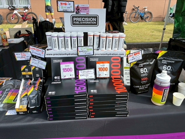 電解質ドリンク「Precision Fuel & Hydration」が出展