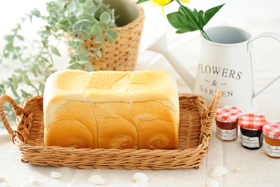 ふんわり生食パン 1