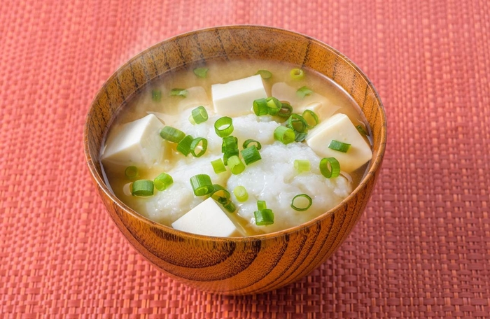 長芋と豆腐のみそ汁