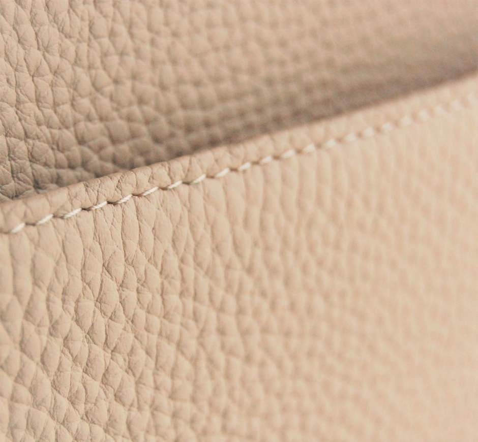 国産シュリンクレザー