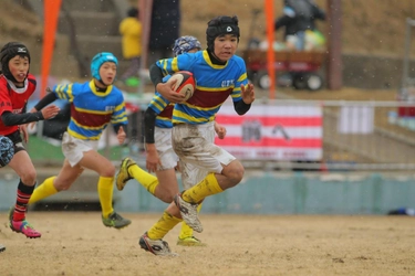 大阪市にて小学生ラグビーの頂点が決定！ 「第10回 リポビタン ヒーローズカップ決勝大会」 2月24日・25日開催